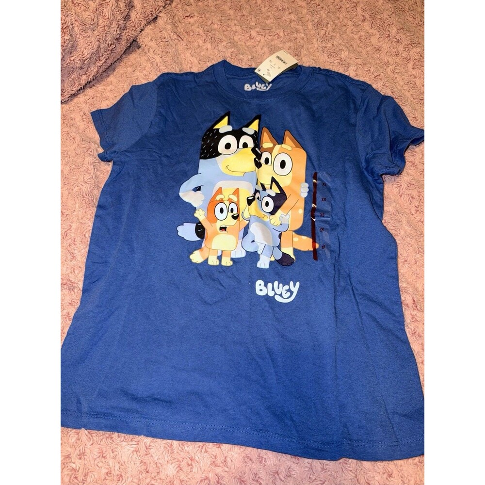 Bluey Heeler Family Portrait XS 100% Cotton Blue Graphic T-shirt NWT